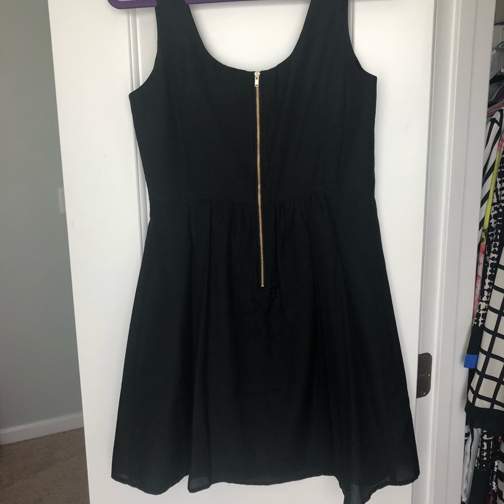 NWT - Vineyard Vines Dress - Size 6 - Picture 3 of 4